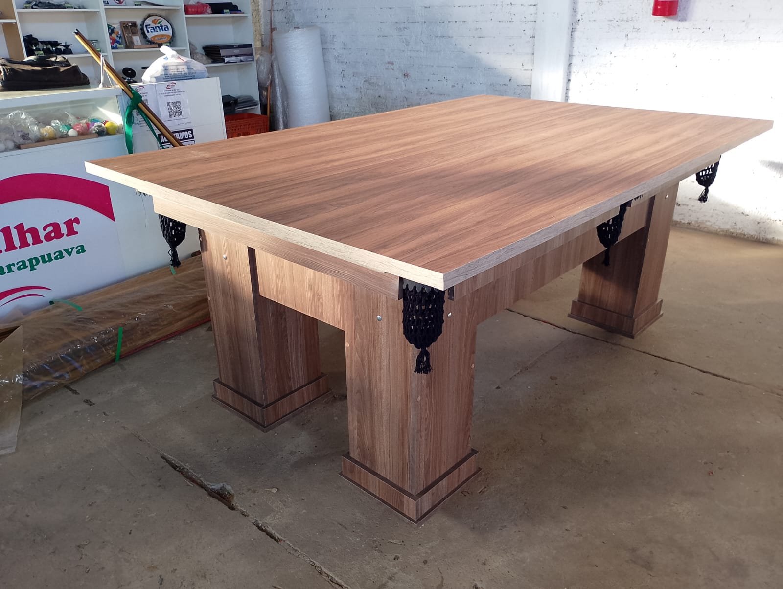 Mesa de Bilhar e Jantar cor Amadeirada Campo de Jogo Compensado Naval 1.83x1.03