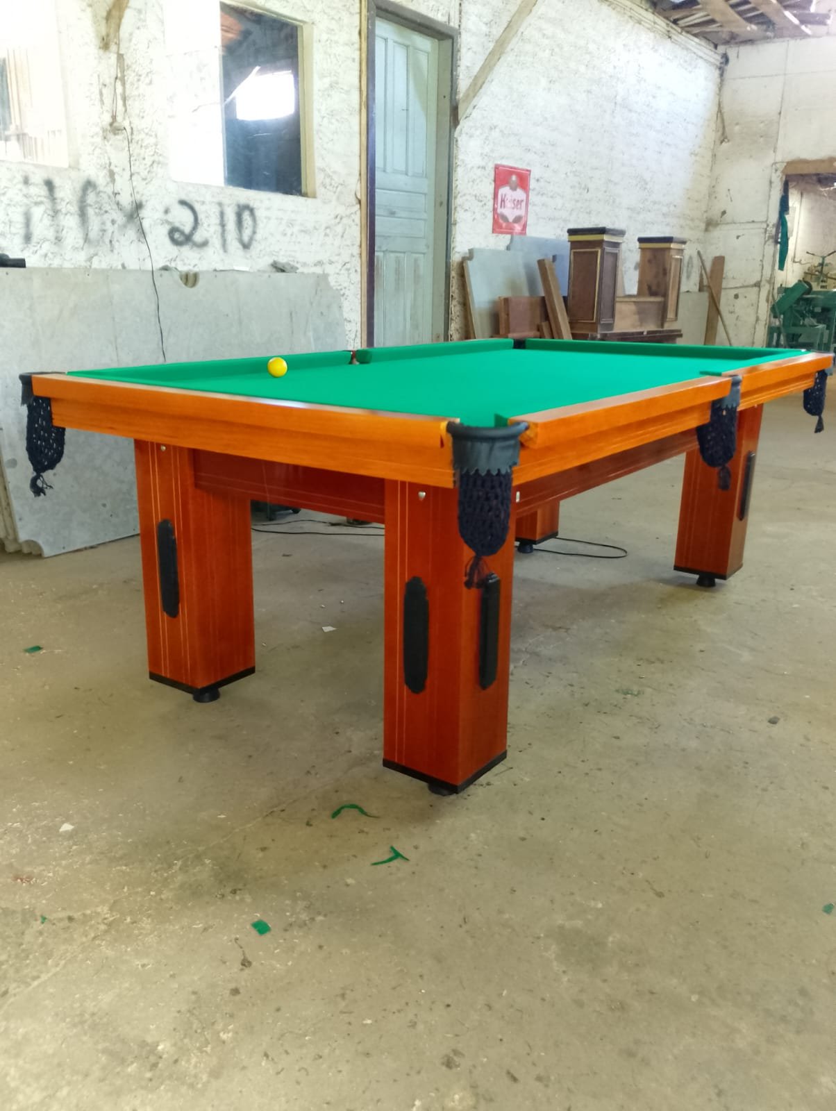 Mesa de Bilhar Madeira Maciça cor imbuia 1.30x2.30 Tecido Verde Acrilico